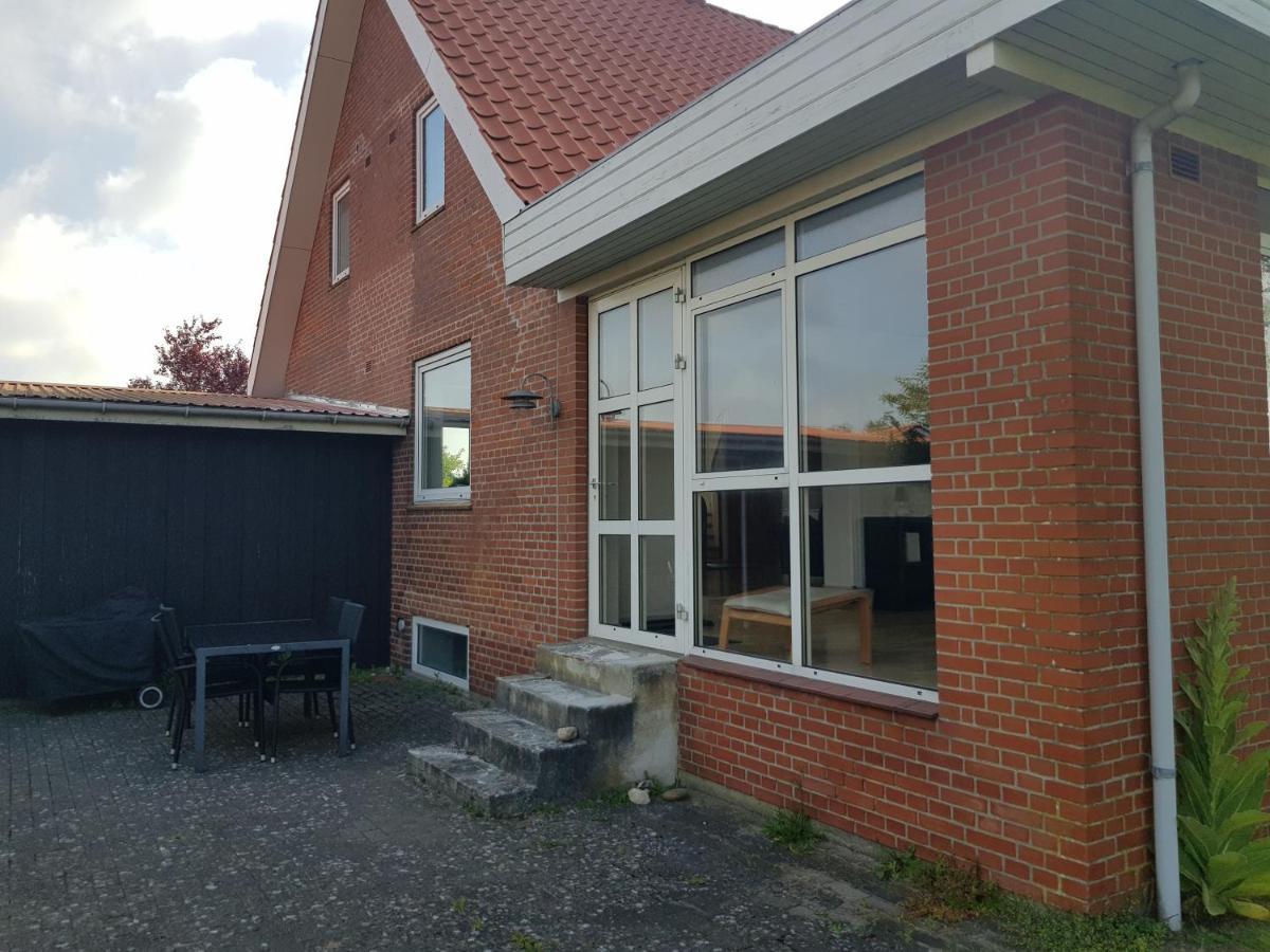 Villa Hus Til Stor Familie Bredebro Exterior foto